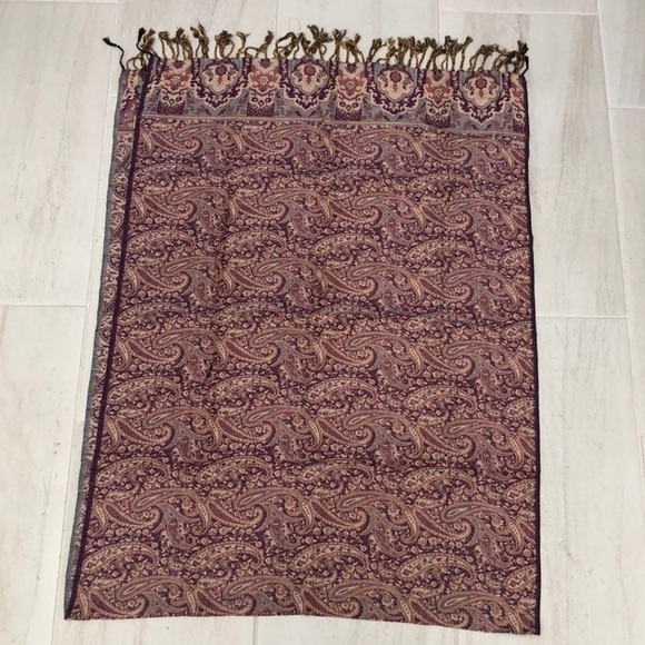 Burgundy Two tone reversible paisley print scarf - Picture 1 of 3